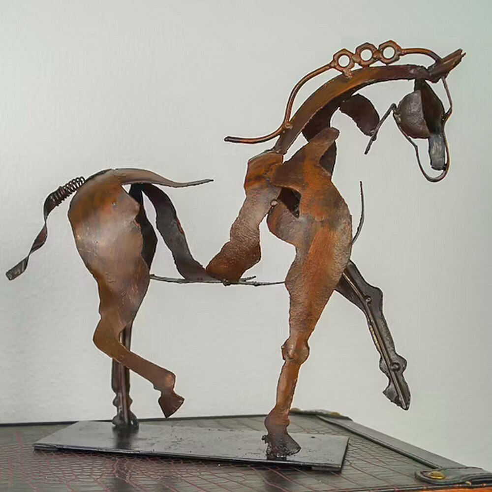 Handgefertigte Ori-Skulptur aus Metall
