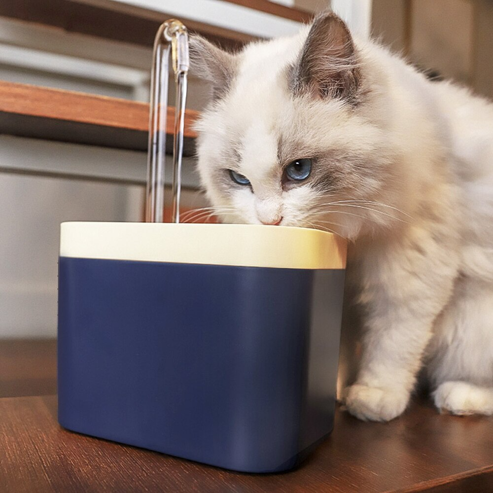 Easy Drink™ - Antibakterieller Wasserspender für Tiere