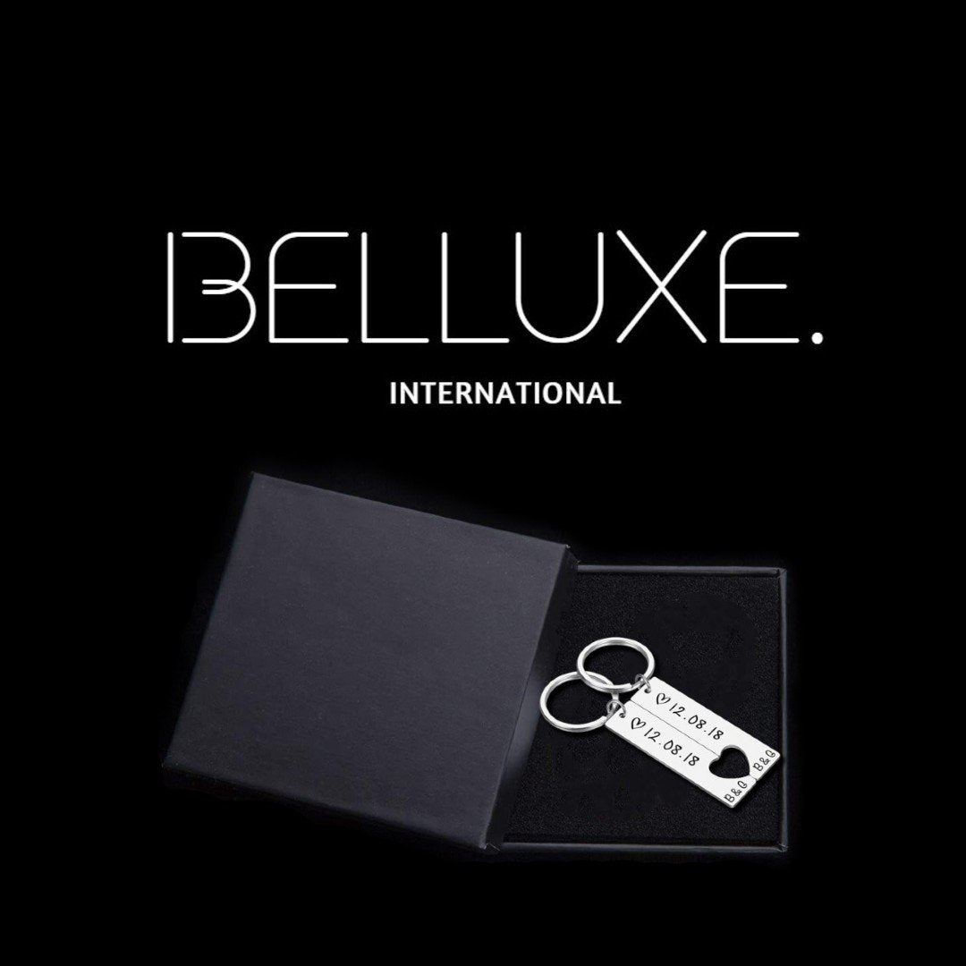 Love Gift Schlüsselanhänger BELLUXE - (Personalisierung: Datum + Initialen)